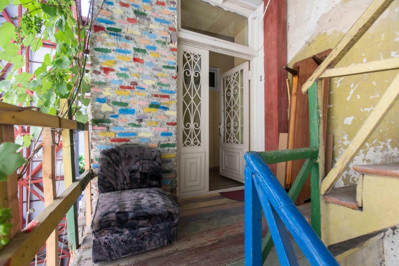 Private Apartment In The Center Of Old Tbilisi ภายนอก รูปภาพ