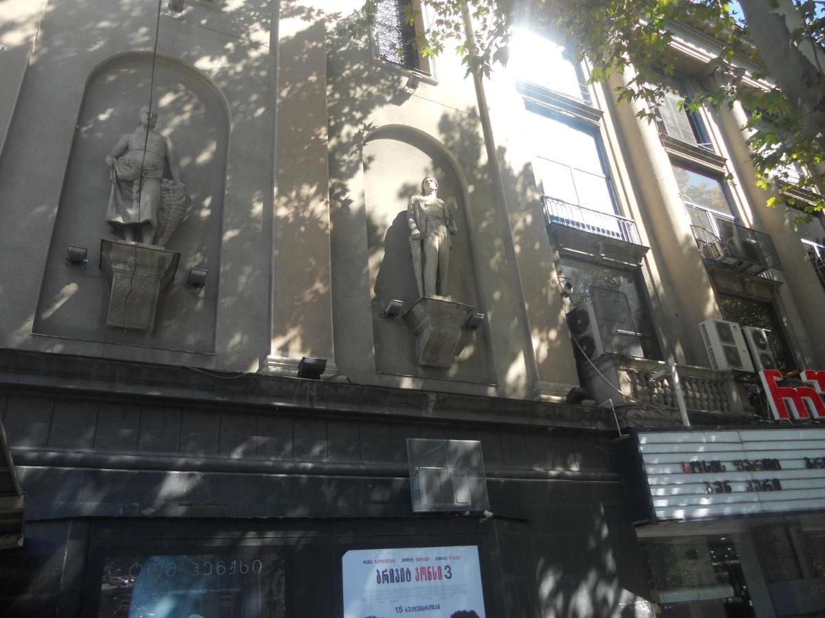 Private Apartment In The Center Of Old Tbilisi ภายนอก รูปภาพ